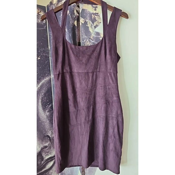 Guess Dresses & Skirts - GUESS Women's Purple Sueded Sleeveless Scoop Neck Halter Strap‎ Dress Size 10